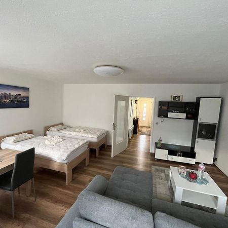 Modernes Apartment Saarbruecken Ngoại thất bức ảnh
